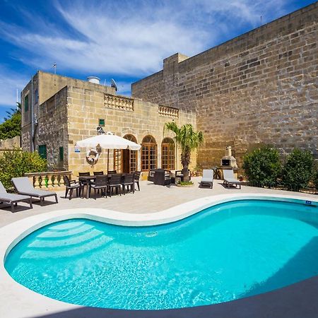 Villa Dar Ta' Tumas Għarb Exterior foto