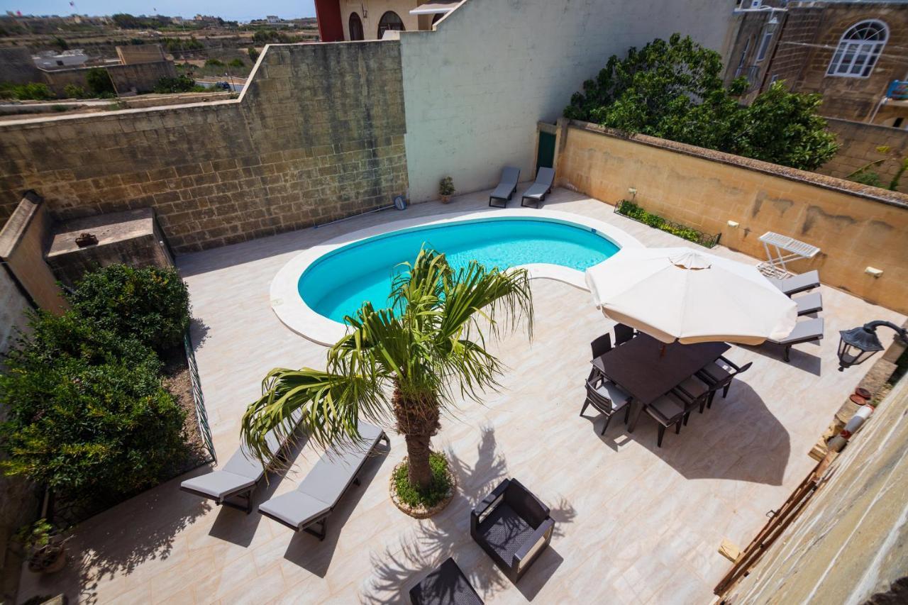 Villa Dar Ta' Tumas Għarb Exterior foto